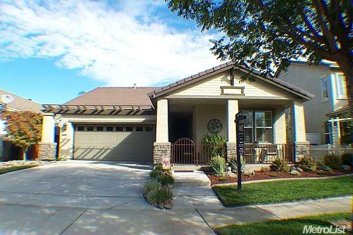 2118 Alberto Way, Oakdale, CA 95361 - photo 1