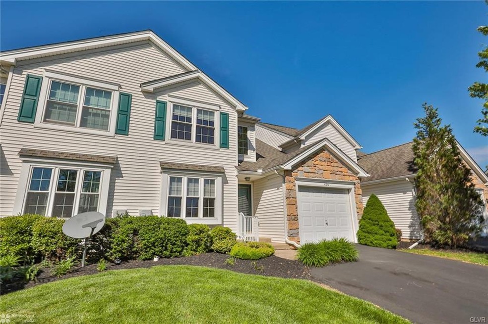 236 Park Ridge Dr, Easton, PA 18040 - photo 1