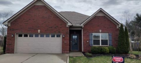Brick and Vinyl One Level Traditional located in a Quiet Cul-de-sac in Stratford Parks S/D.