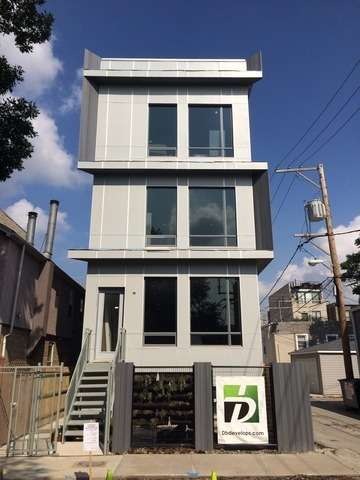 1013 N Honore St unit 1, Chicago, IL 60622 - photo 1