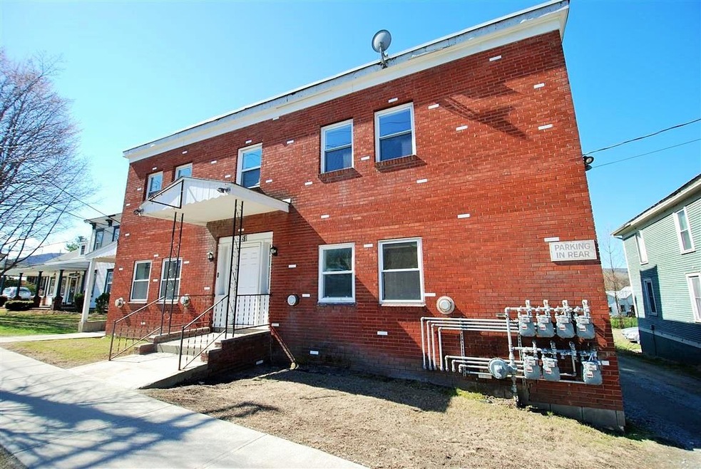 51 W Main St, Richmond, VT 05477 - photo 1