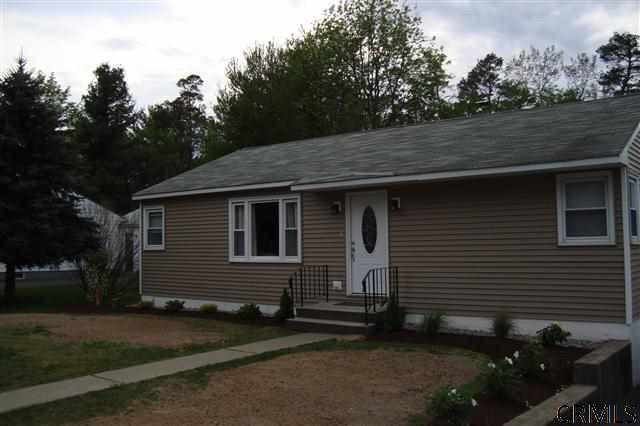 37 Snyders Lake Rd, Wynantskill, NY 12198 - photo 1