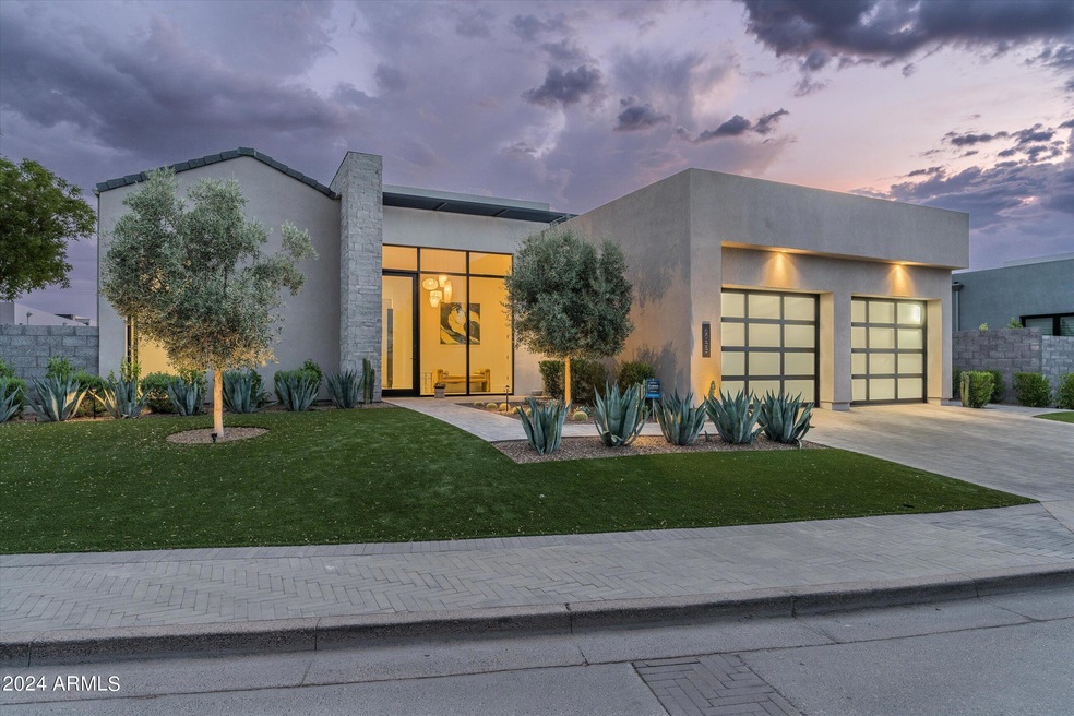 02-6955 E Joshua Tree Ln (2 of 58)