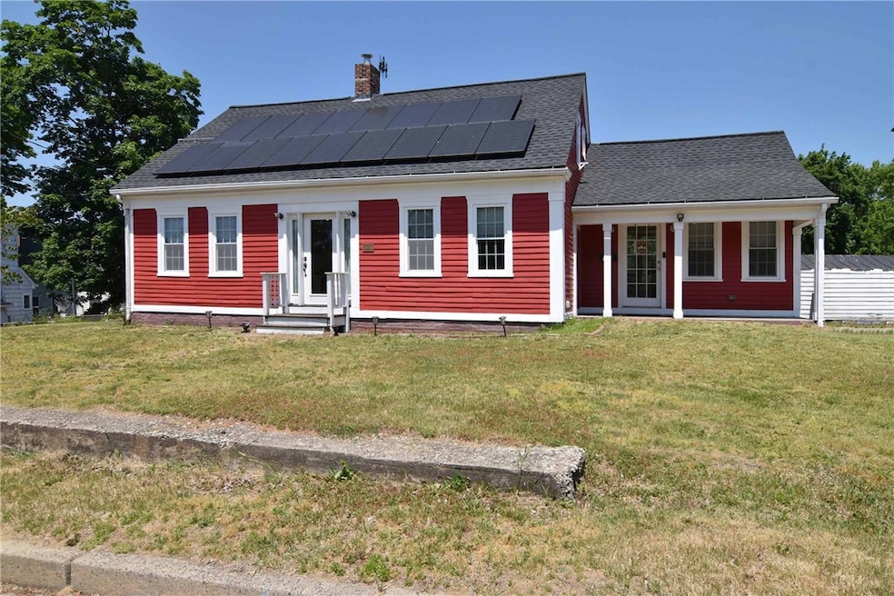 115 Summit Ave, West Warwick, RI 02893 - photo 1