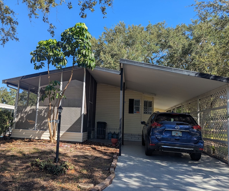 302 Choo Ln unit 466, Valrico, FL 33594 - photo 1