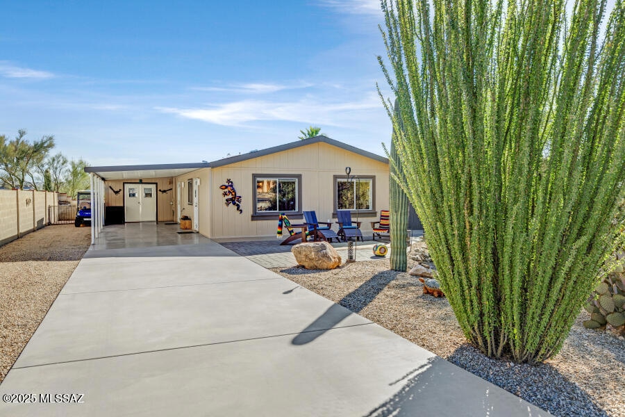 2051 S Doubletree Ln, Tucson, AZ 85713 - photo 1