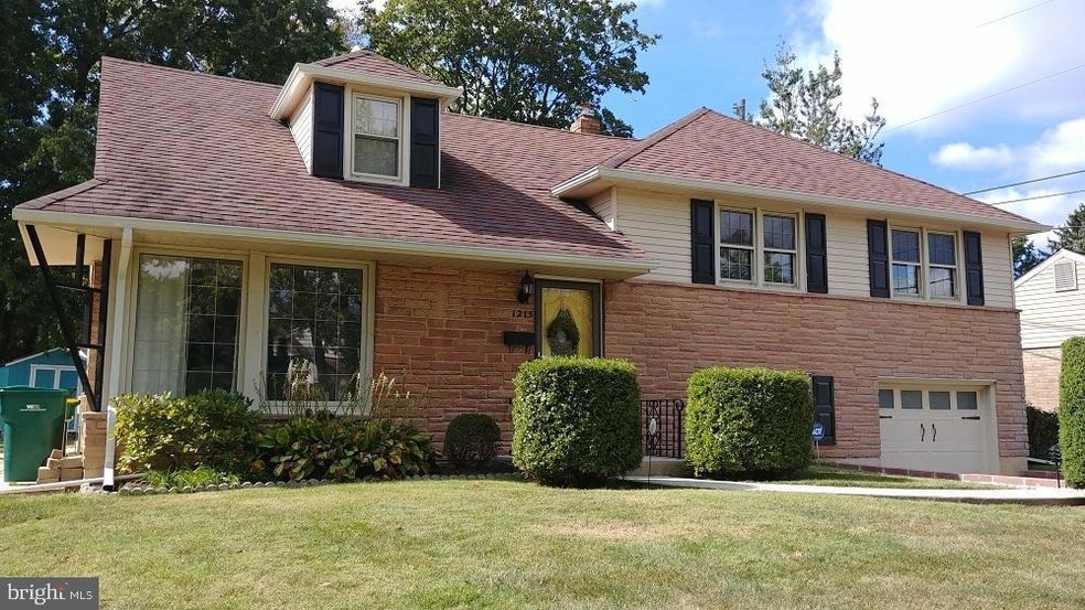 1215 Winstead Rd, Wilmington, DE 19803 - photo 1