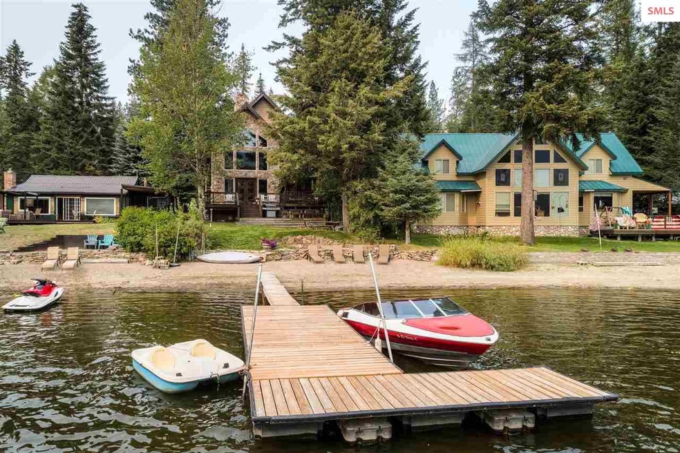 Upper Twin Lakes beautiful Craftsman with 51' of f