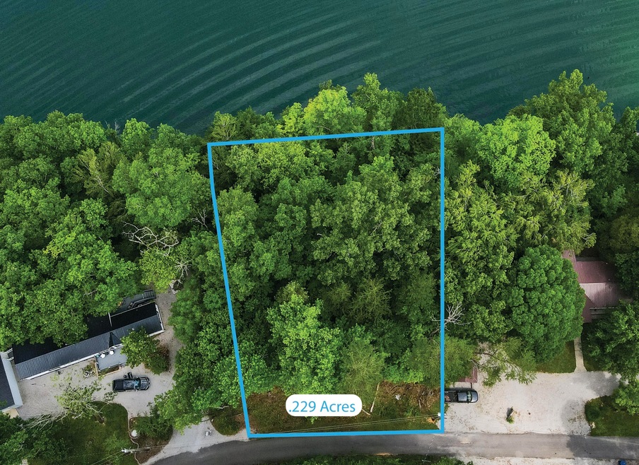 473 N Lake Dr, Burnside, KY 42519 - photo 1