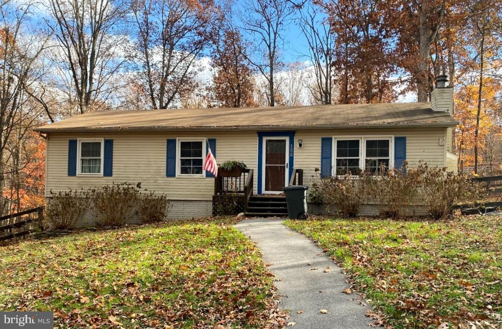 125 Shenandoah River Dr, Harpers Ferry, WV 25425 - photo 1