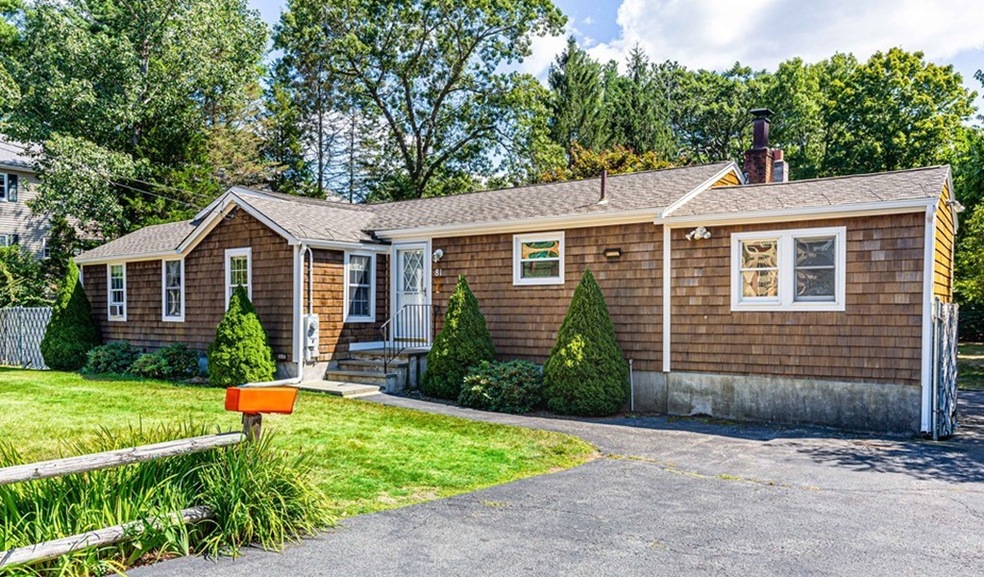 81 Cocasset St, Foxboro, MA 02035 - photo 1