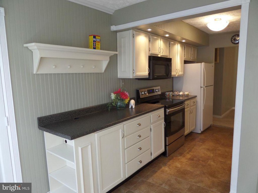 108 Gwen Dr unit 1J, Forest Hill, MD 21050 - photo 1