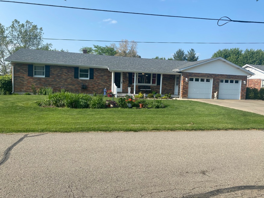 1034 Locust Ave, Batesville, IN 47006 - photo 1