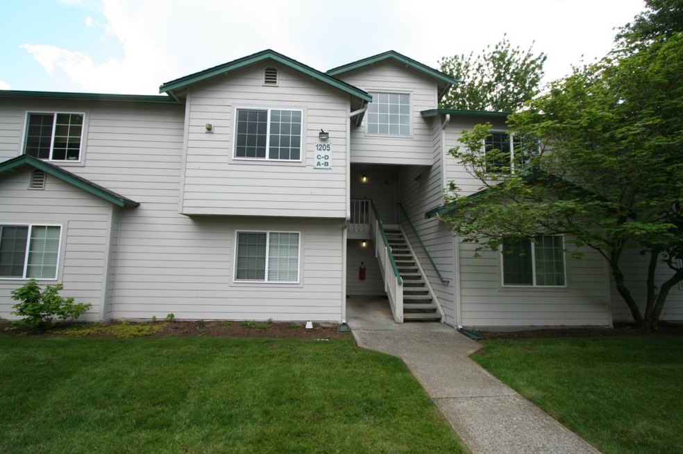 1205 Creekwood Ct SE, Olympia, WA 98501 - photo 1