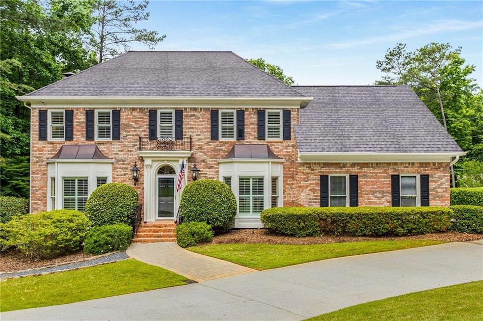 Welcome home to 360 Spindle Court!