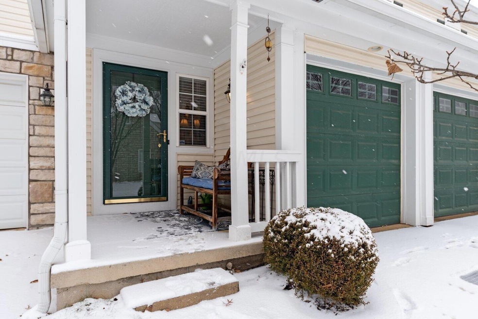 Front door with Front Porch