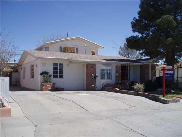 1064 Gloria St, El Paso, TX 79907 - photo 1