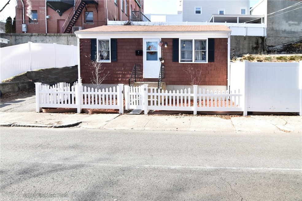 8 Darrow St, Pawtucket, RI 02860 - photo 1