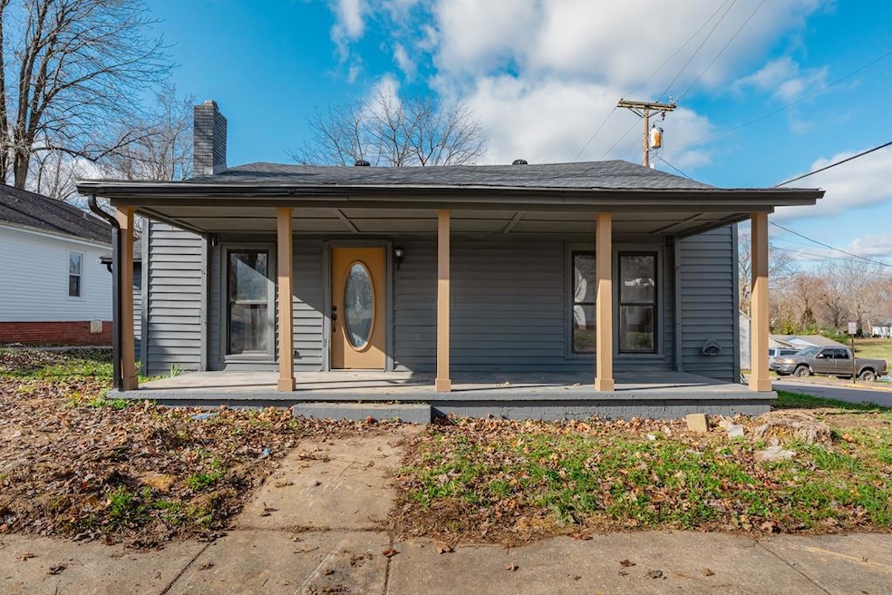 549 S Madison Ave, Madisonville, KY 42431 - photo 1