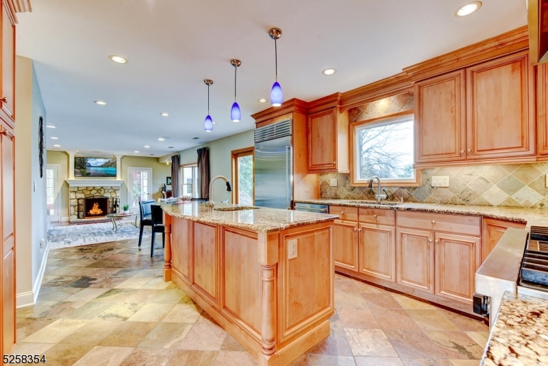 493 Whiton Rd, Branchburg, NJ 08853 - photo 1