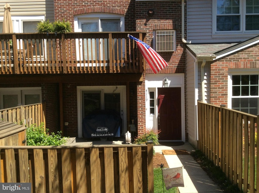 4119 Churchman Way unit 1, Woodbridge, VA 22192 - photo 1