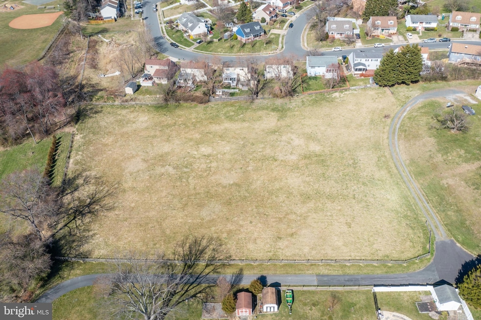 4942 Silver Spring Rd, Perry Hall, MD 21128 - photo 1