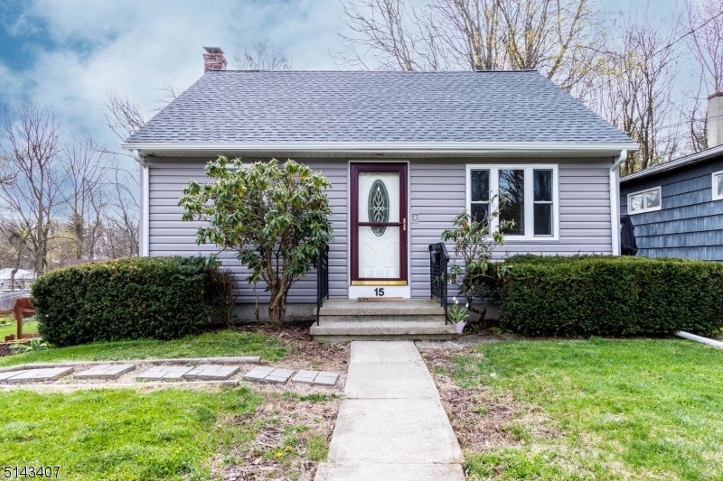 15 Ridgewood Ave, Newton, NJ 07860 - photo 1