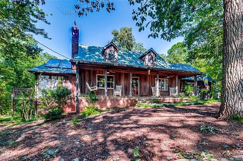 568 Back Creek Rd, Asheboro, NC 27205 - photo 1