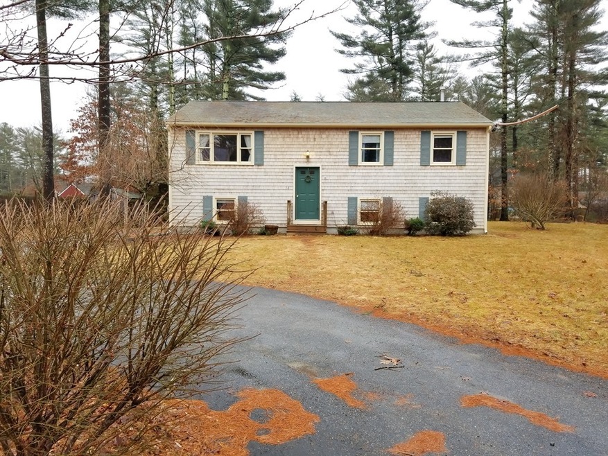 16 Rogers St, Carver, MA 02330 - photo 1