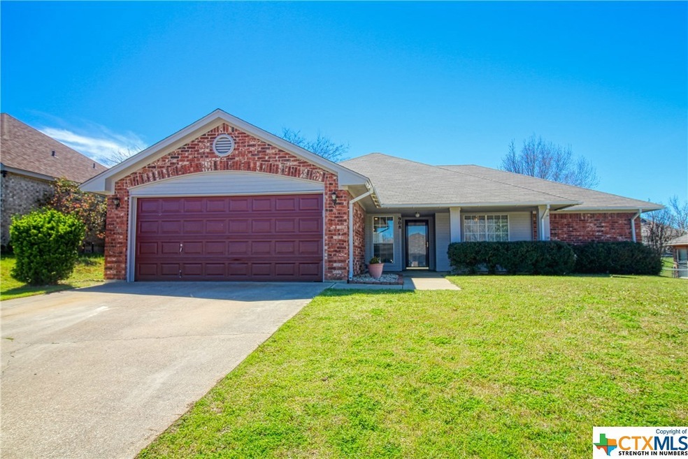 908 Vernon Dr, Copperas Cove, TX 76522 - photo 1