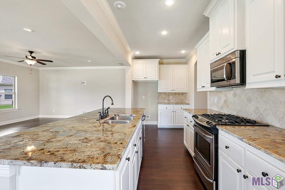 Open kitchen, living and dining!