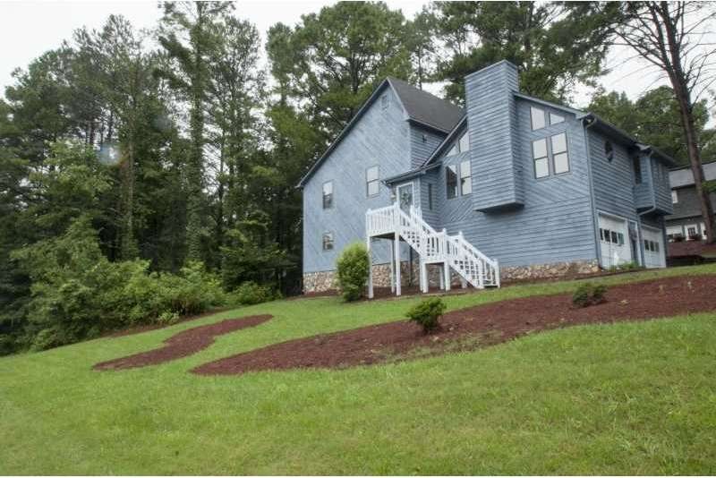 Exterior Front. Freshly painted, well maintained h