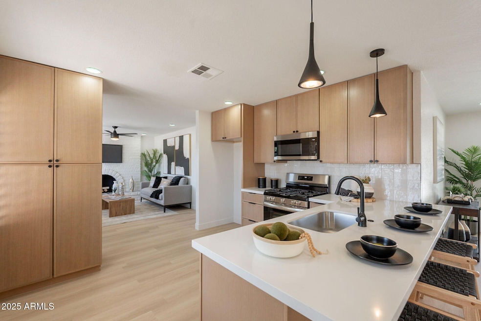 14-web-or-mls-Behrend-14