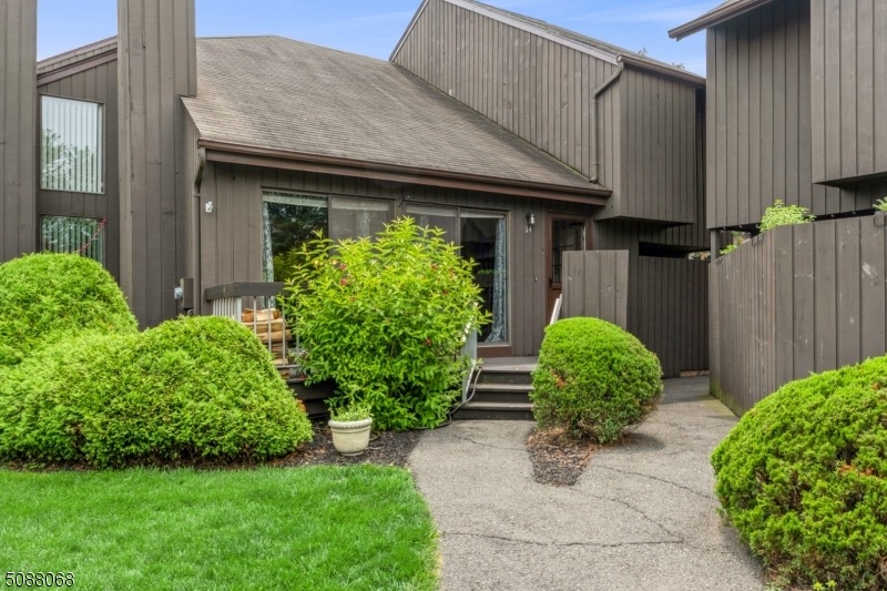 3134 Bloomingdale Dr unit 4, Hillsborough, NJ 08844 - photo 1