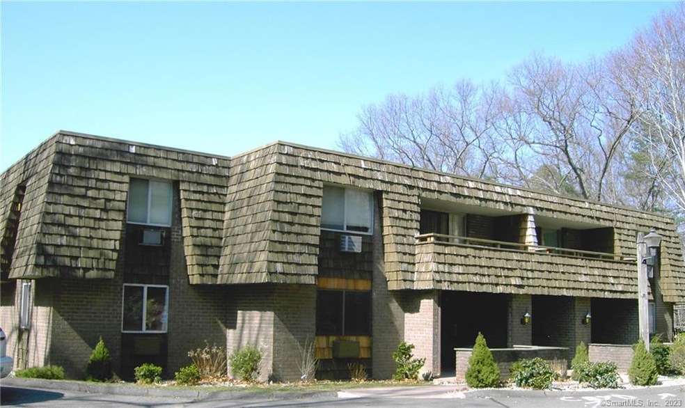 38 Rambling Brook Ln unit C5, Glastonbury, CT 06033 - photo 1