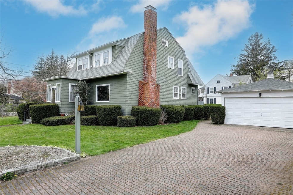 91 Highland Ave, Barrington, RI 02806 - photo 1