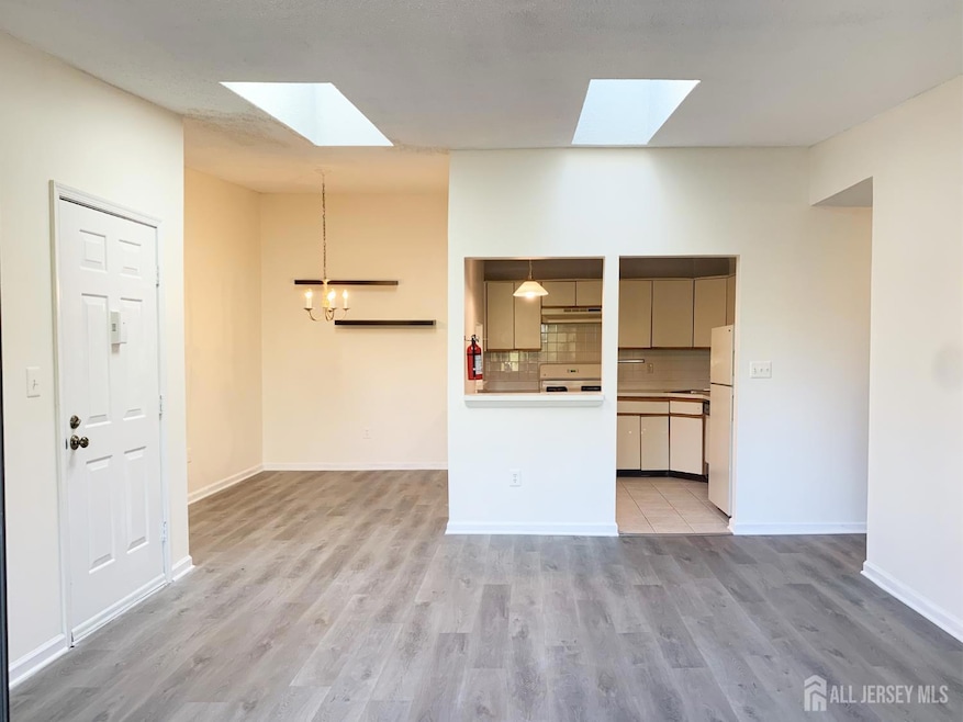 For Rent $2,400/month