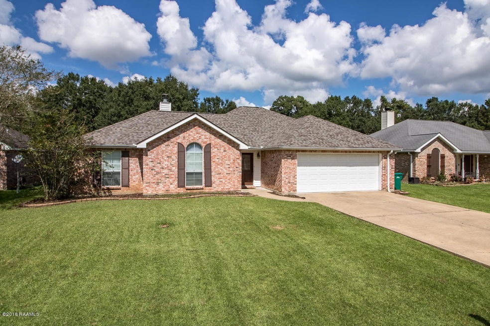 220 Dustin Circle-3