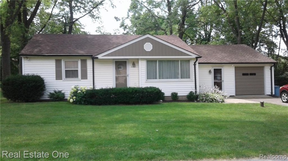 6685 Edwood Front.jpg
