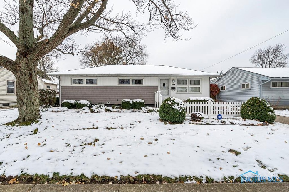 5127 Sandra Dr, Toledo, OH 43613 - photo 1