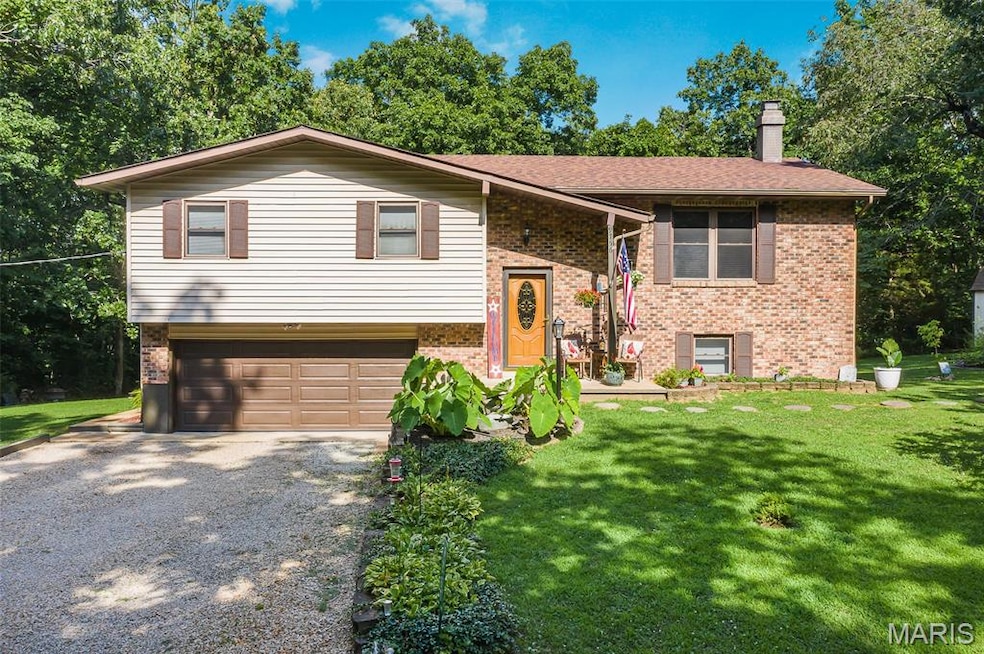 9756 Robyn Ct, Bonne Terre, MO 63628 - photo 1