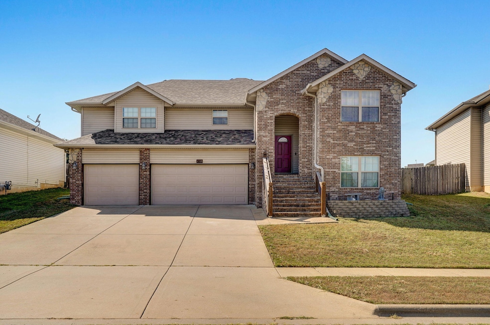 Sold • Co-Listing Agent