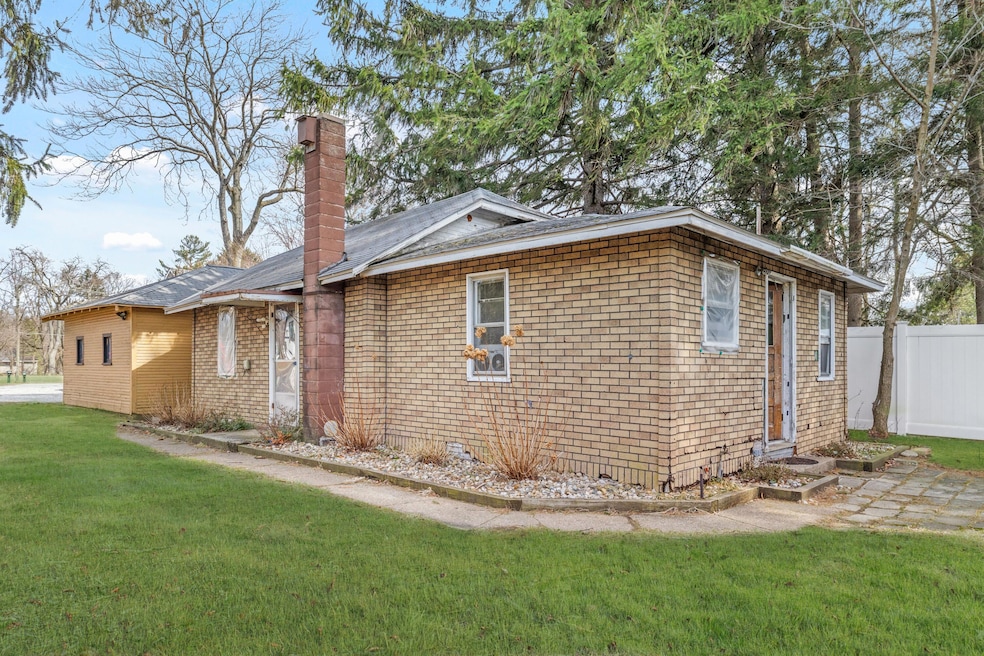 For Sale $499,000