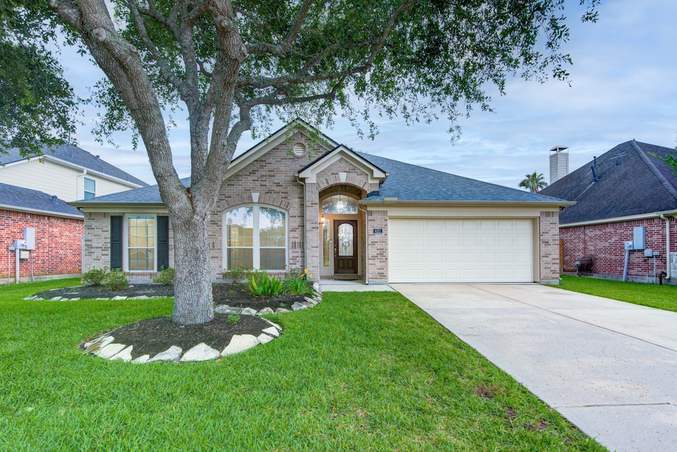 Sold • Co-Listing Agent