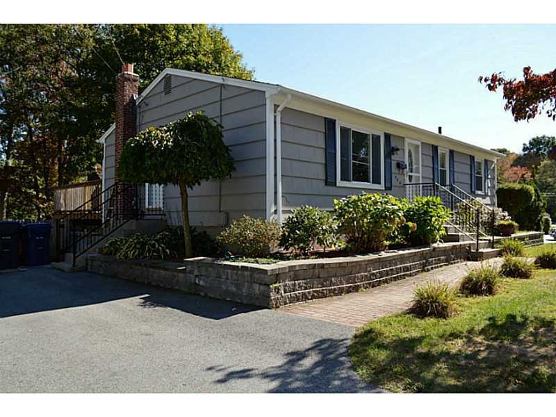 460 Diamond Hill Rd, Warwick, RI 02886 - photo 1
