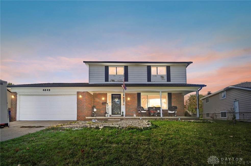 4849 Heatherton Dr, Columbus, OH 43229 - photo 1