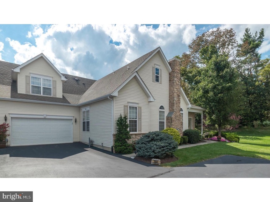 2042 Rose Dr, Pennsburg, PA 18073 - photo 1