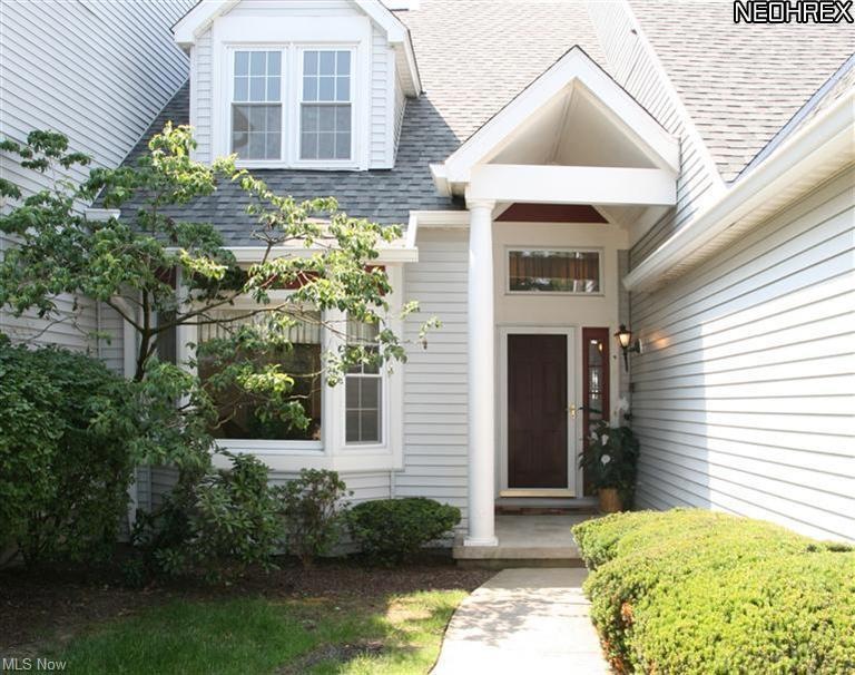 Welcome to 4132 Shawnee Trail; a fabulous condo wi