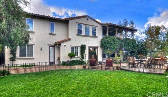Semi-Custom home with over 5,000sqft on a 10,000sq