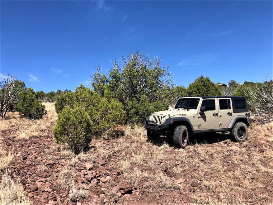 1200 W Warren Way, Ash Fork, AZ 86320 - photo 1